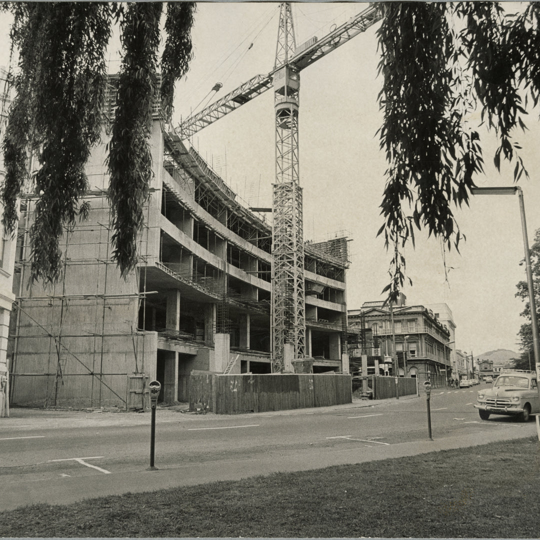 Crane Brothers | Noah's Hotel