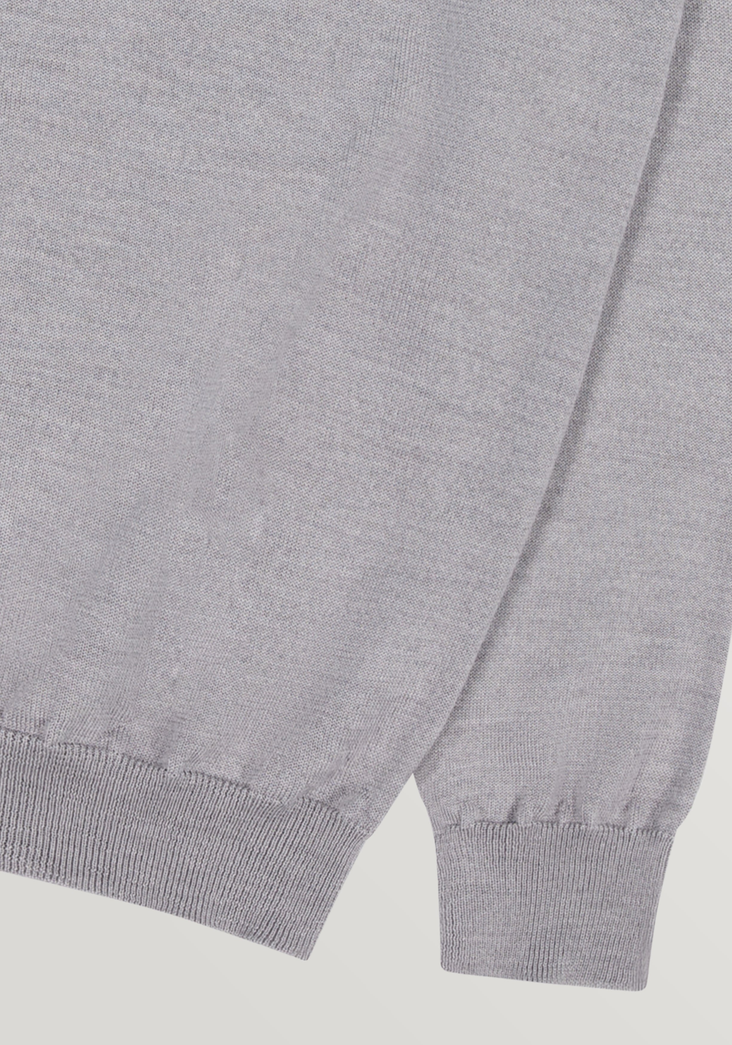 2 Ply Merino Crew Neck Sweater - Light Grey Melange