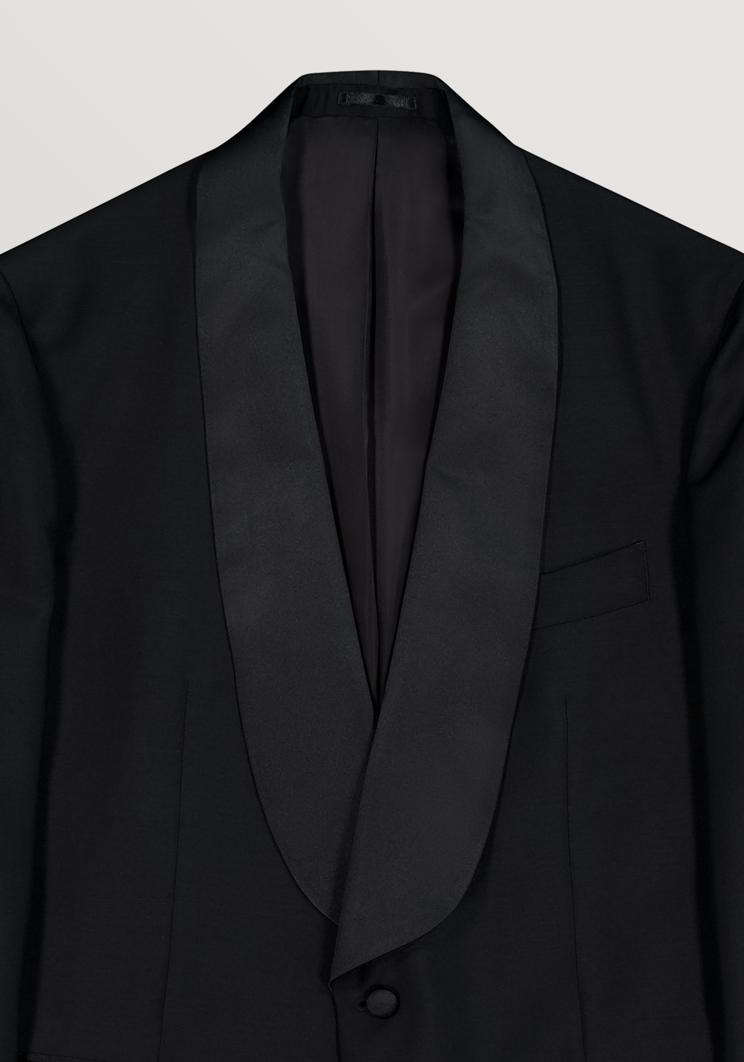 Arlington Wide Shawl Collar Tuxedo - Black