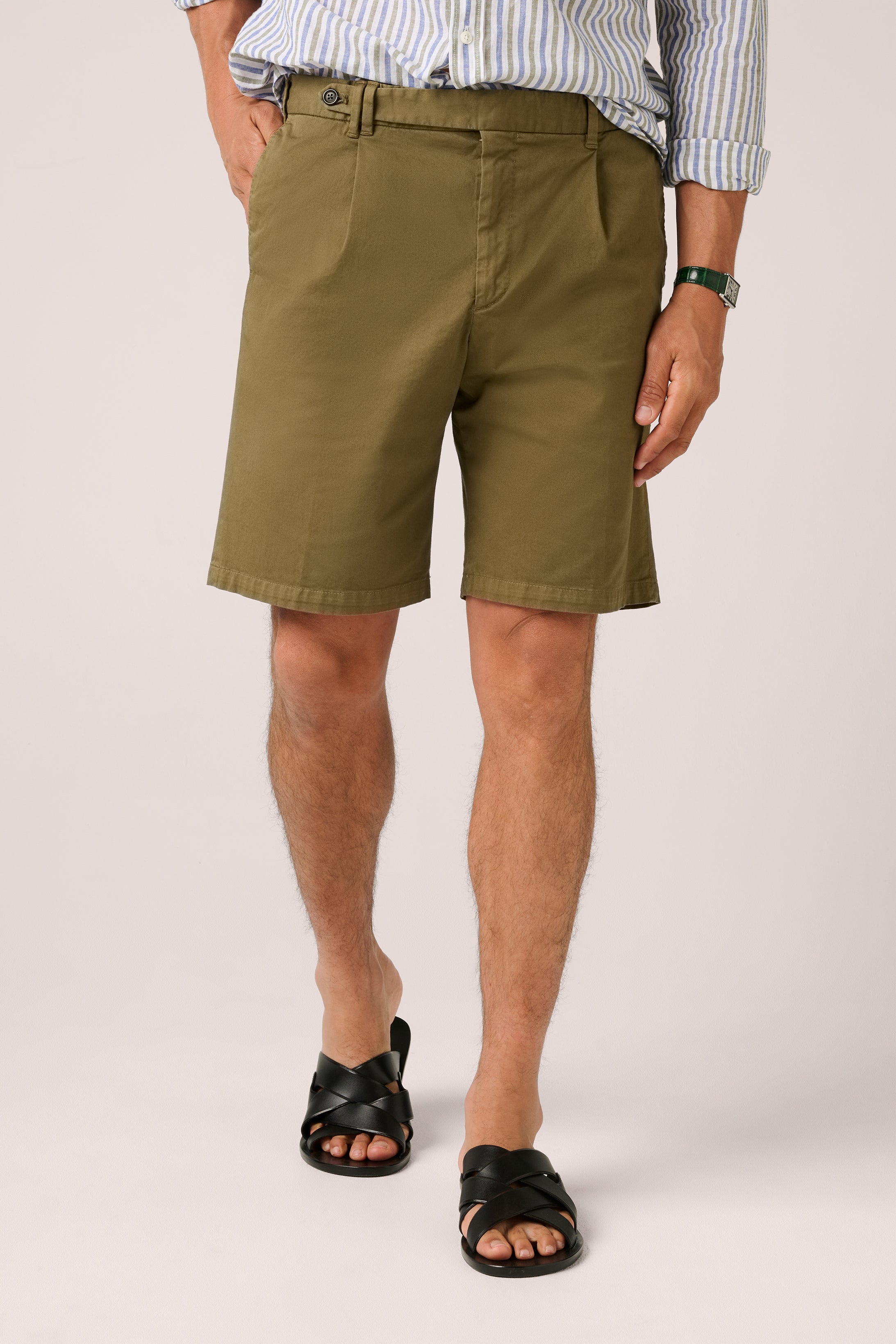 Christian Kimber Beechworth Short - Olive