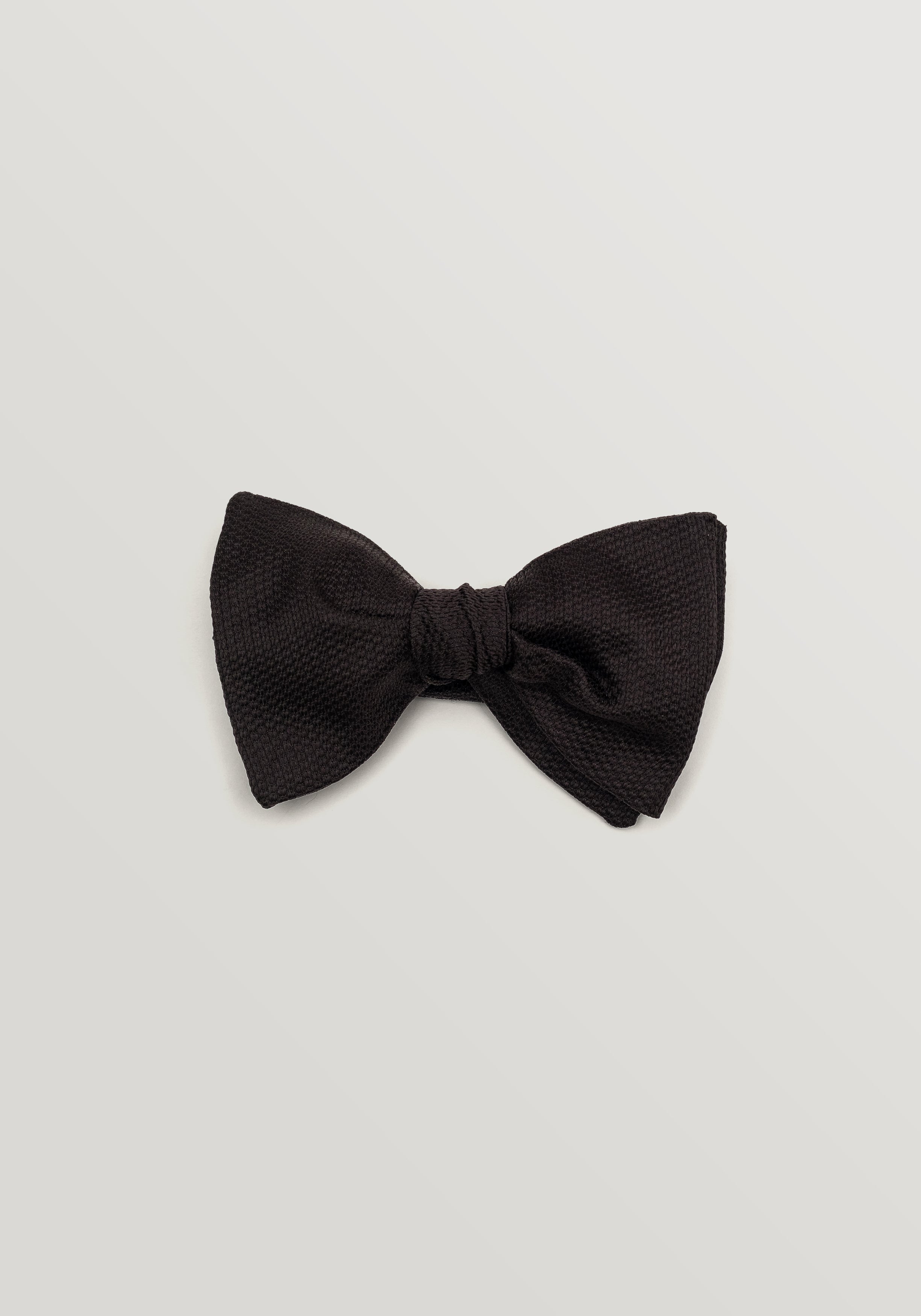 Grenadine Silk Bow Tie - Black