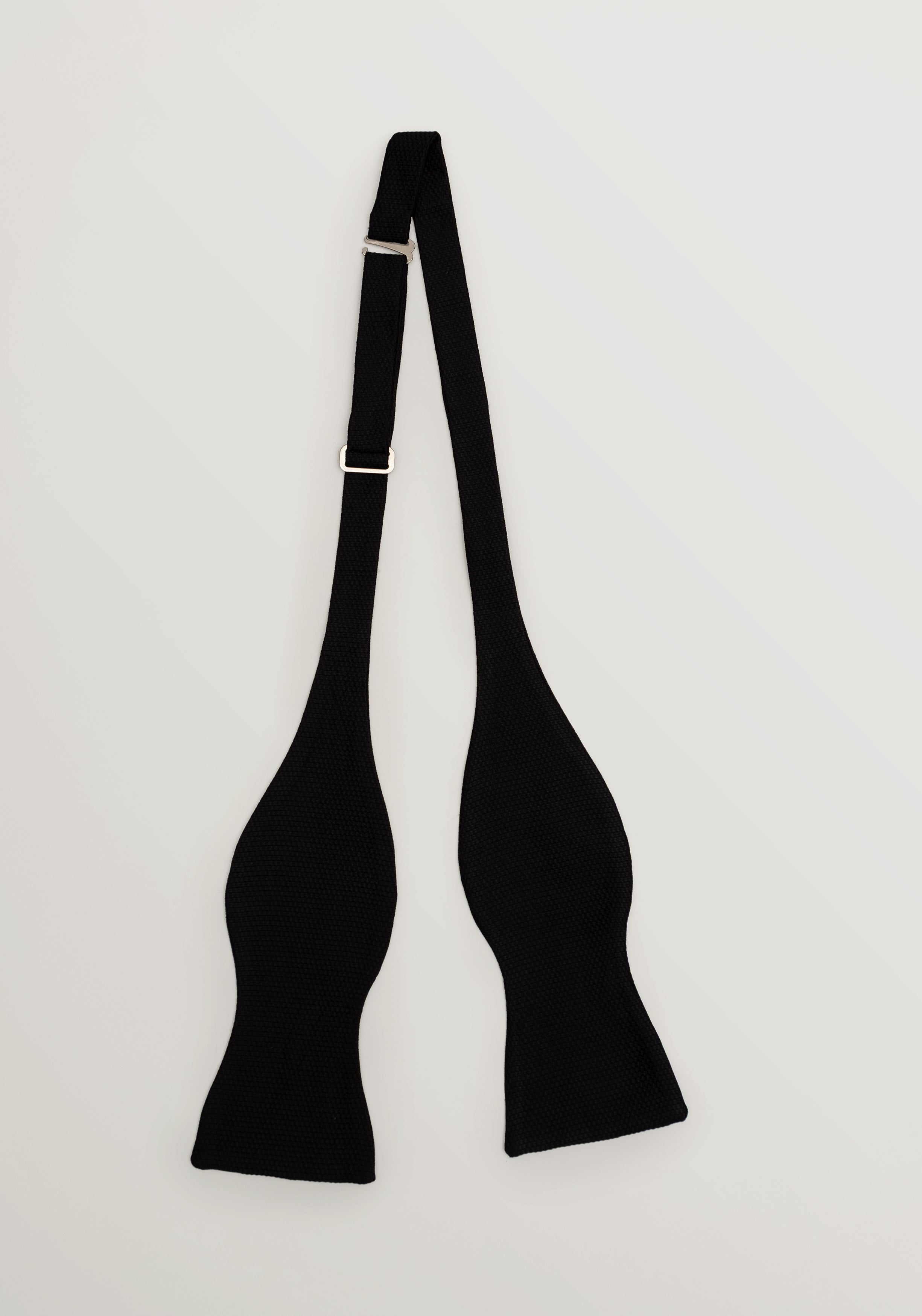 Grenadine Silk Bow Tie - Black