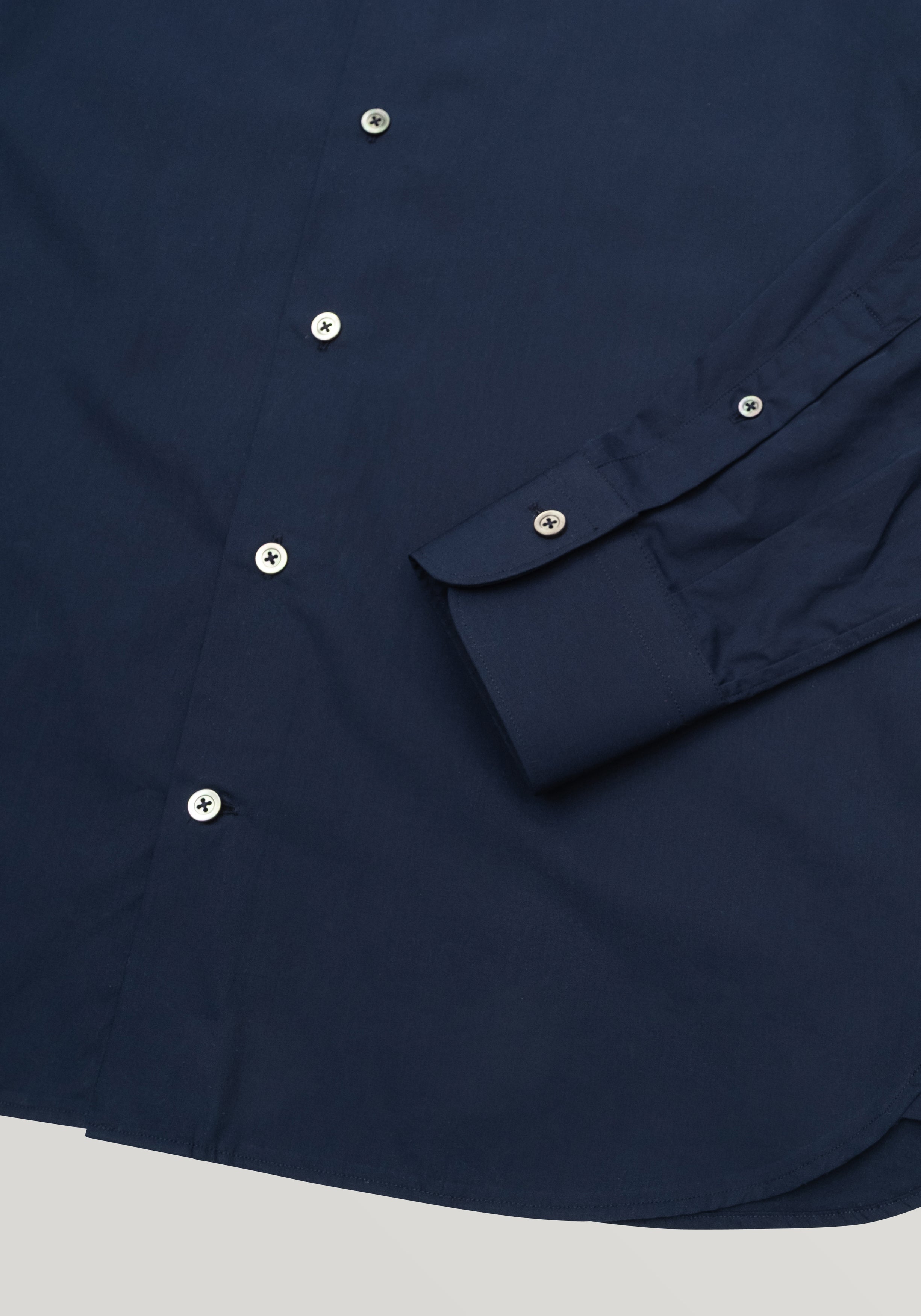 Strike Shirt - Navy Poplin