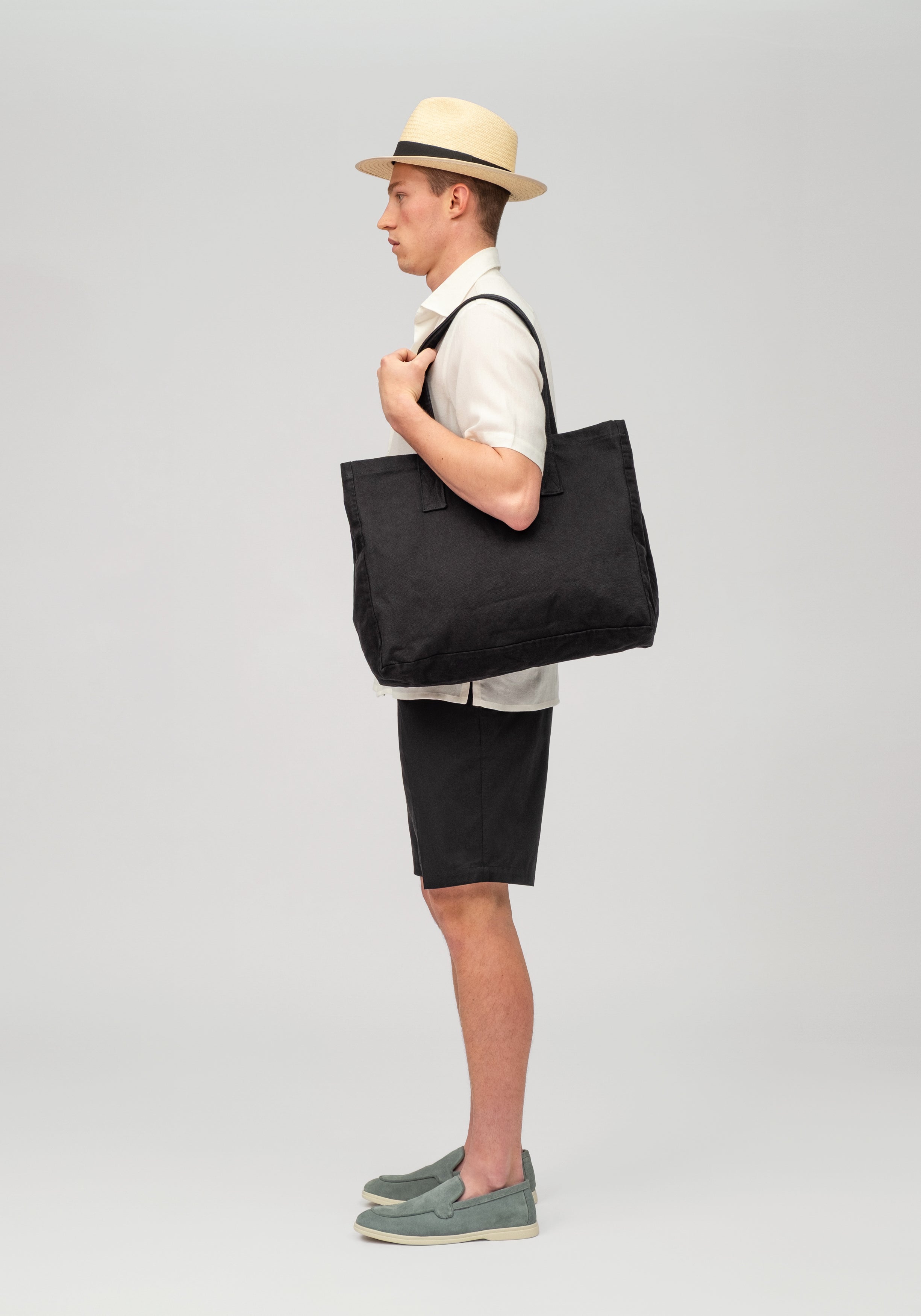 Summer Pleated Cotton Shorts - Black