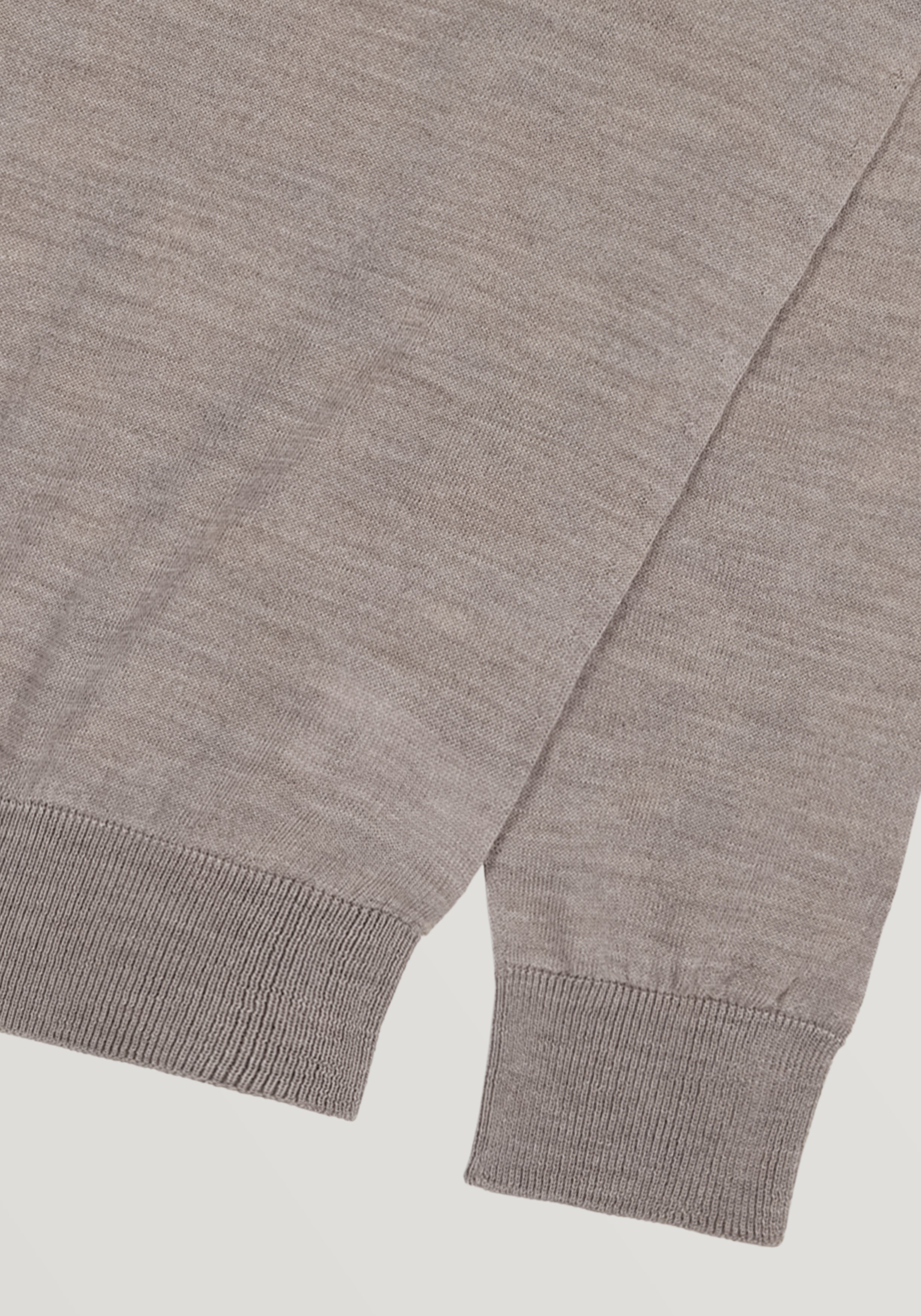 Lightweight Merino Crew Neck Sweater - Dark Sand