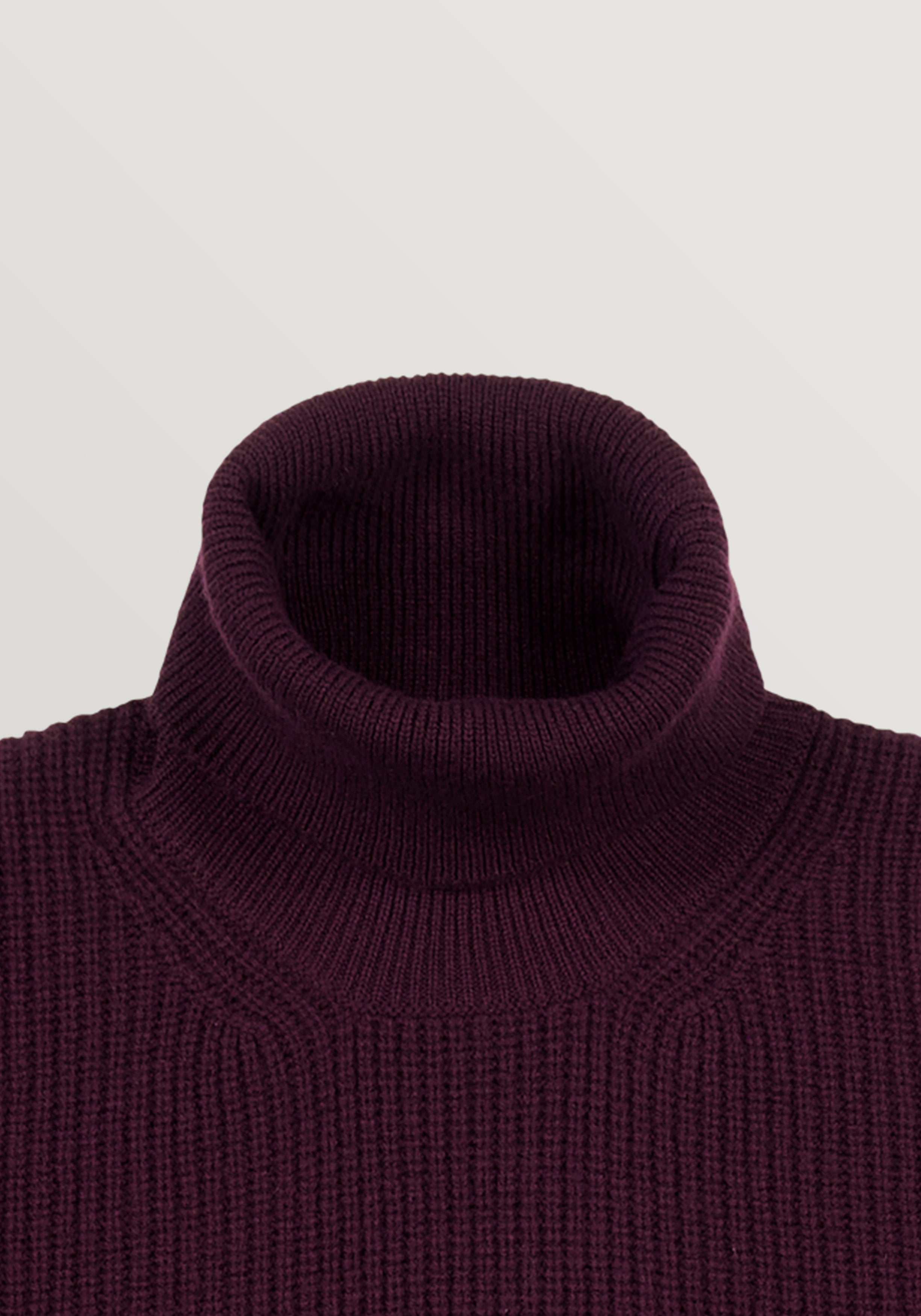 Wool & Cashmere Ribbed Turtle Neck Sweater - Burgundy