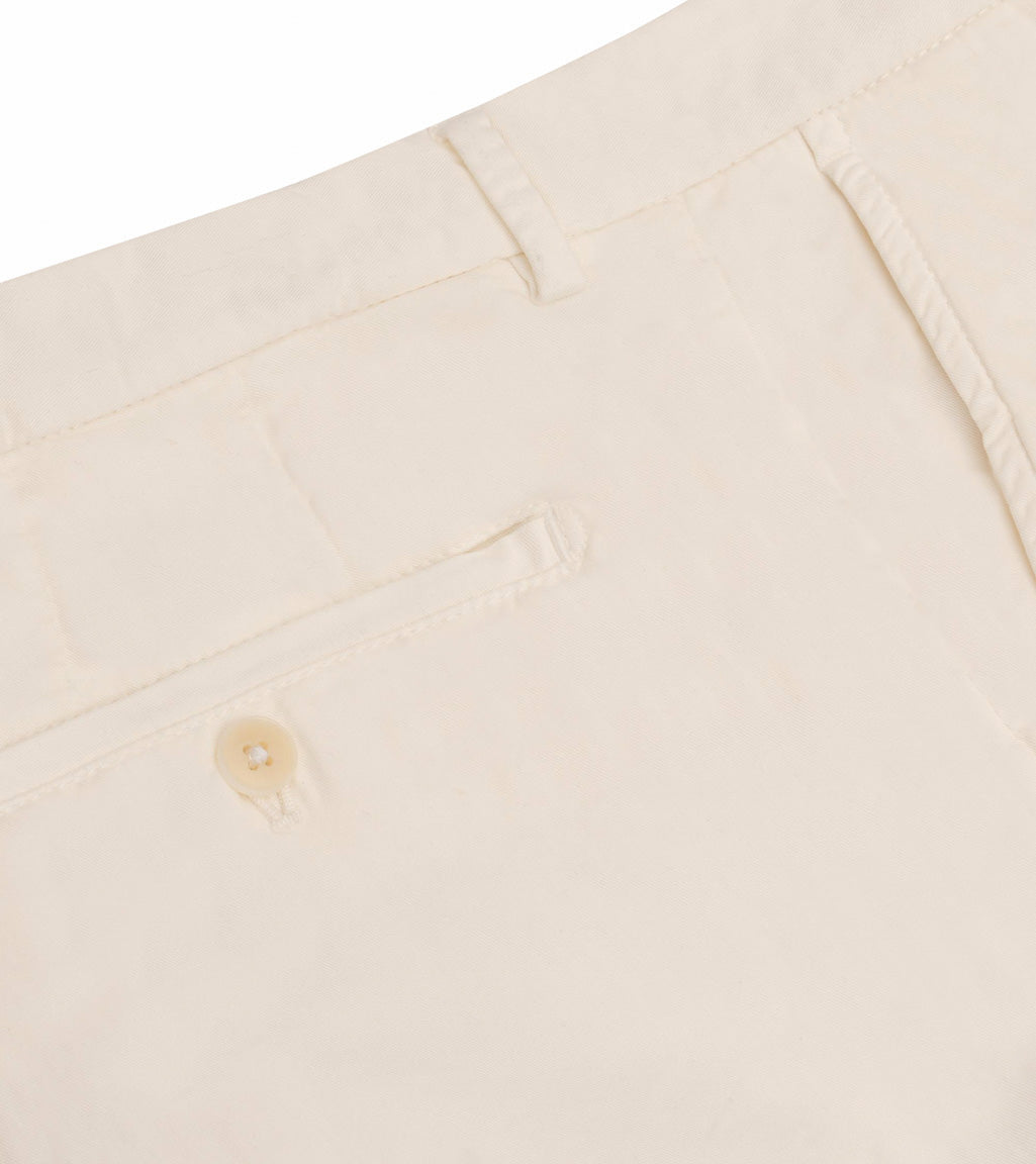 Off-White Summer Chino - LUCKY LAST